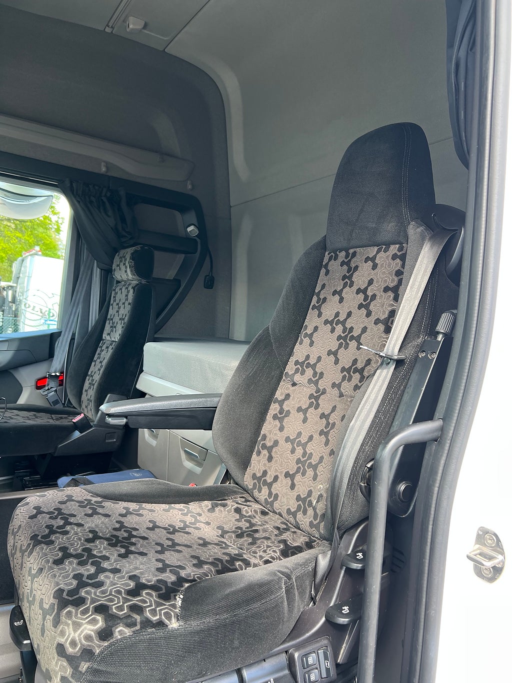 Scania R410 4x2 TMA Bil MaxiSign Online & Verdegro, Euro 6
