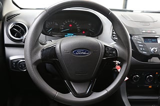 Halvkombi Ford Ka 11 av 21