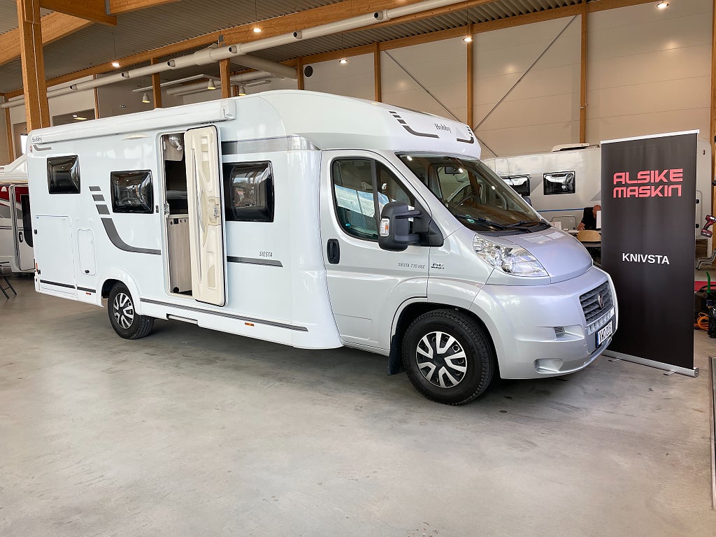 Hobby Siesta T70 HGE /AC-Bodel/Solcell/Taskäng/Automat 150hk/Ugn/