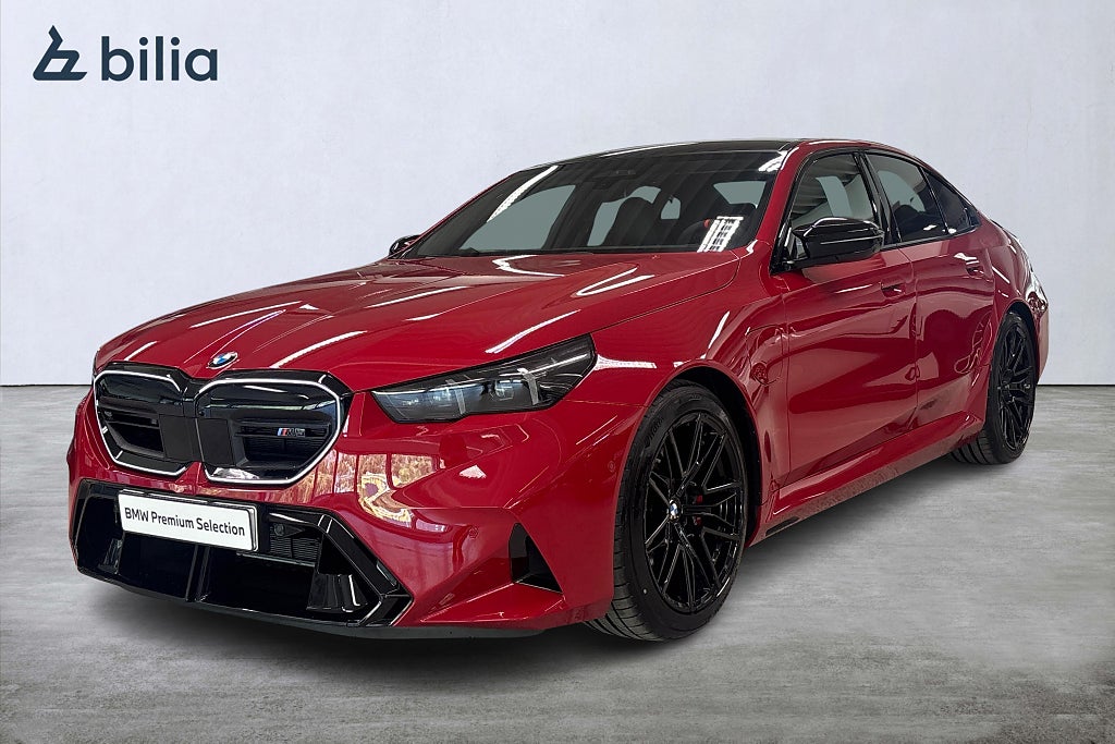 BMW M5 DEMOBIL| M Driver´s Package | B&W | Aktiv farth. | Pano