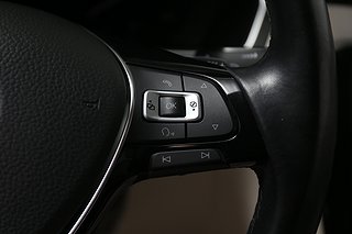 Kombi Volkswagen Passat 13 av 28
