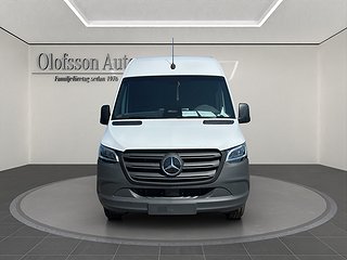 Transportbil - Skåp Mercedes-Benz Sprinter 8 av 17