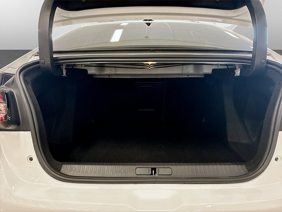 Bild på Citroën C4-X Shine 1.2 PT 130hk Aut B-KAMERA CARPLAY