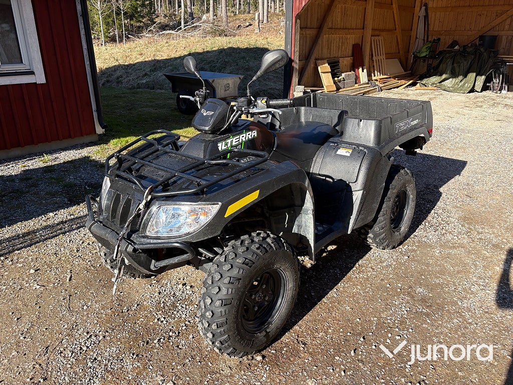 Arctic Cat TBX 700 XT 