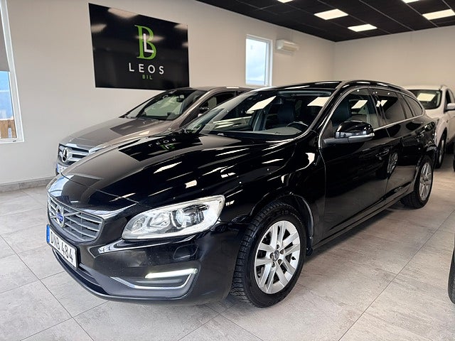 Volvo V60 D3 Geartronic Momentum Business Edition/Nyservad