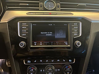 Volkswagen Passat Alltrack 2.0 TDI 4Motion Alltrack Sov-däck/Drag/Mok-värm/D-värm – bild 11