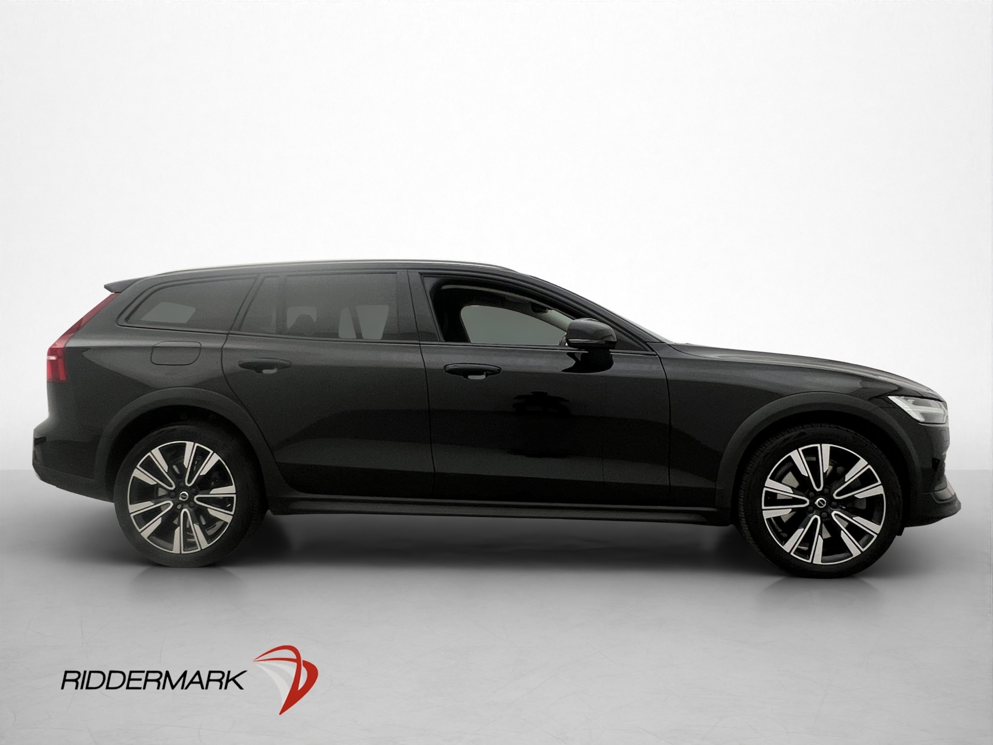 Volvo V60 Cross Country 2022, bild 4/71