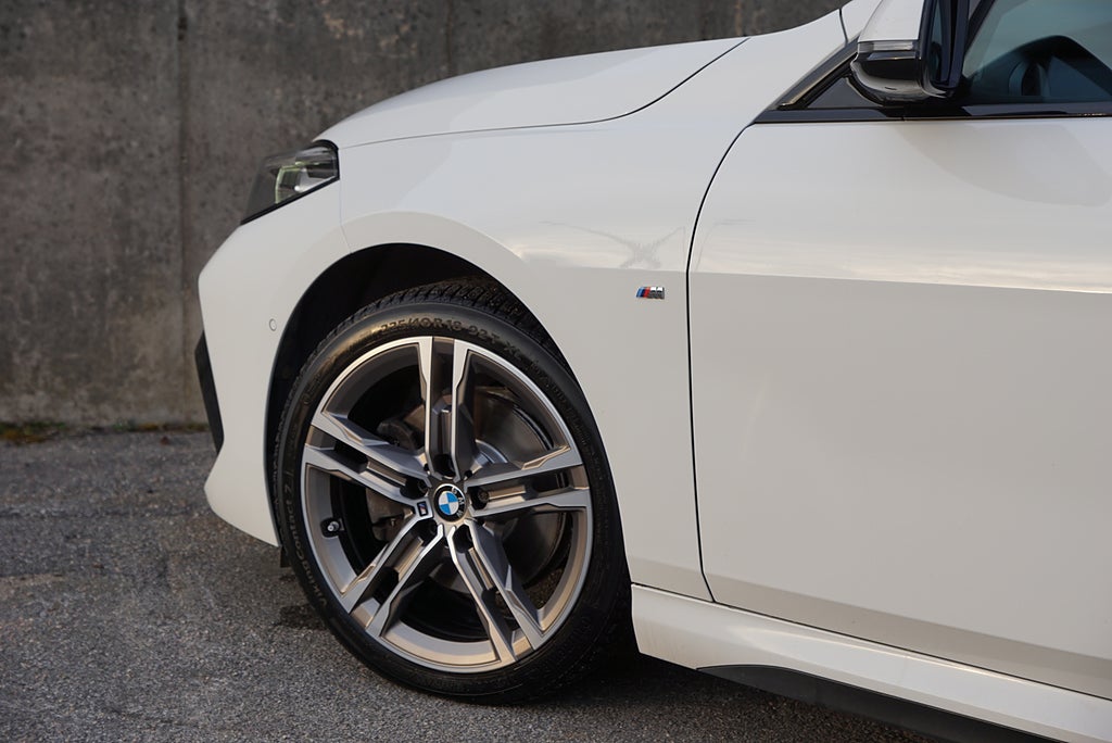 BMW 218 i Gran Coupé DCT M Sport|Carplay|Rattvärme|Cockpit|LED|