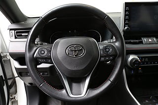SUV Toyota RAV4 10 av 23