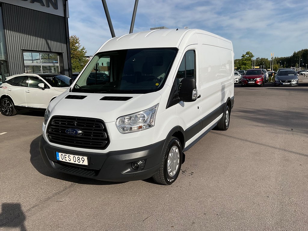 Ford transit Transit Skåp L3H2  212 900 kr ex moms