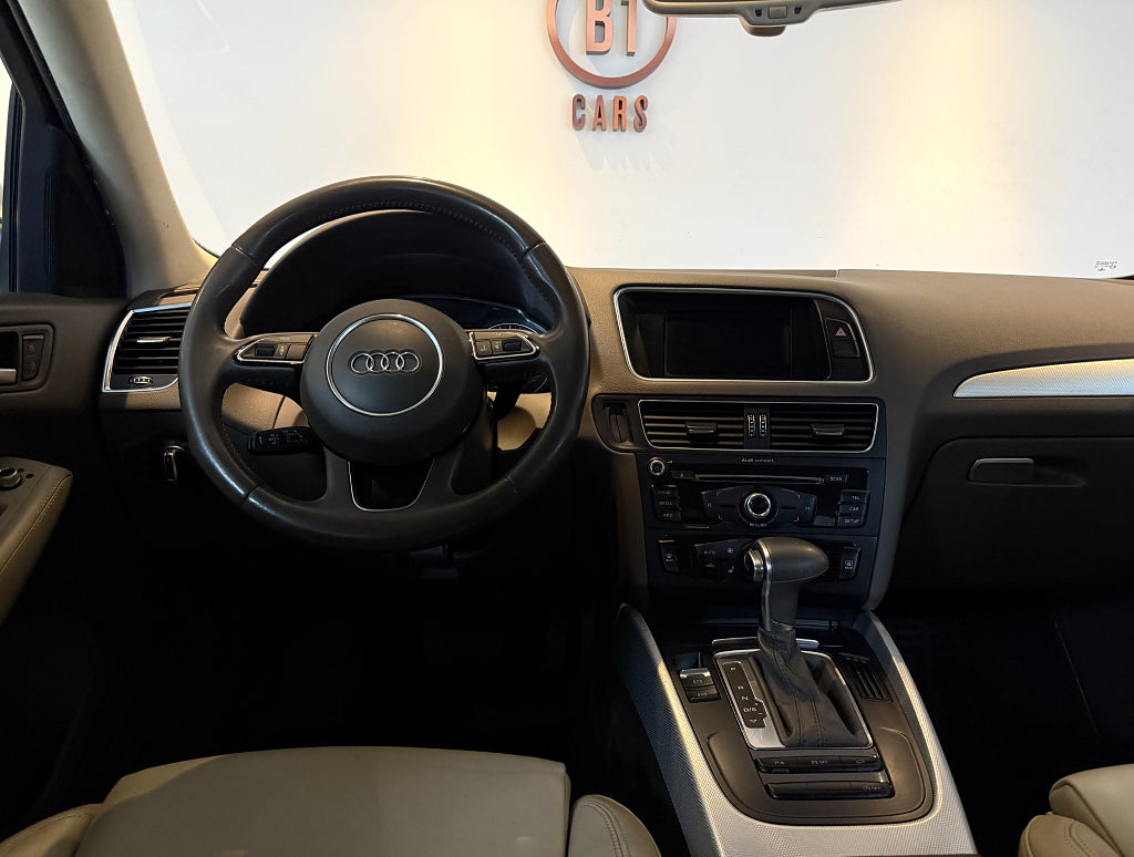 Audi Q5 2.0 TDI DPF quattro S Tronic Design SKINN P-SEN 2-ÄGARE