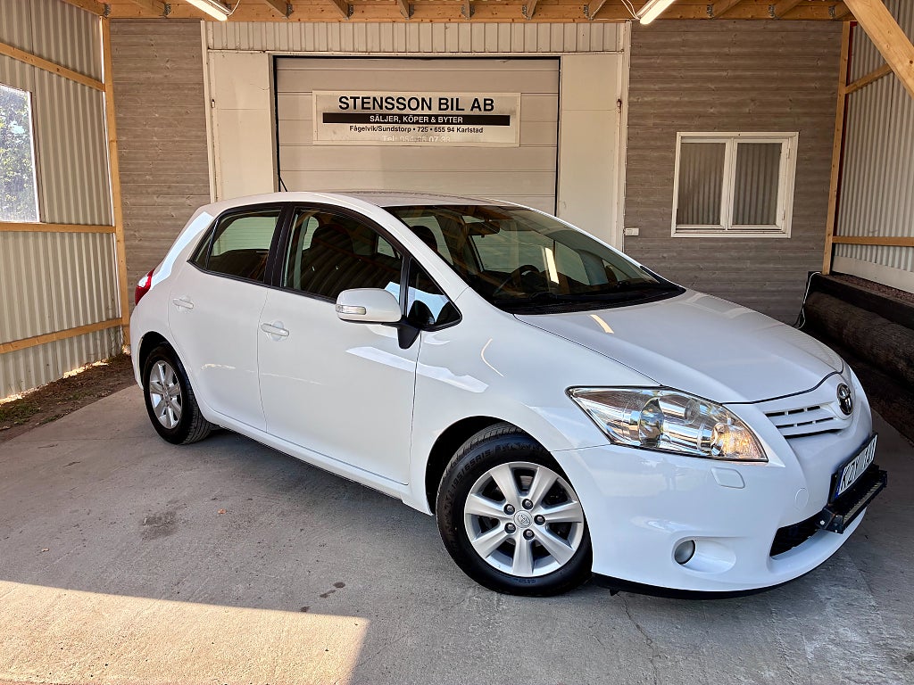 Toyota Auris 5-dörrar 1.4 D-4D Plus