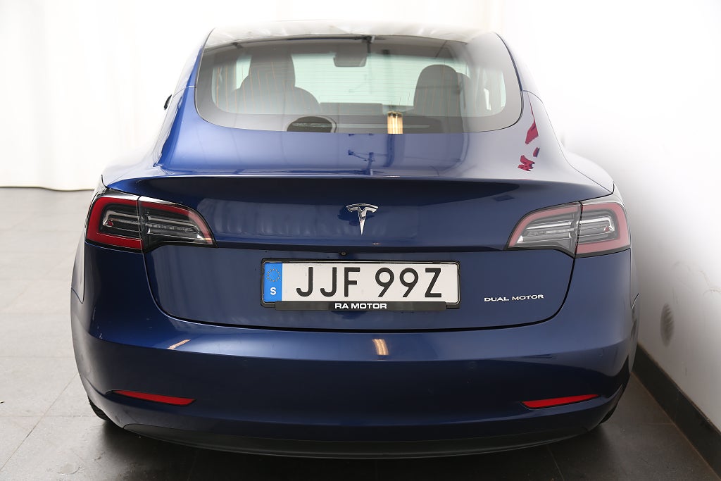 Tesla Model 3 Long Range AWD Panorama 2019