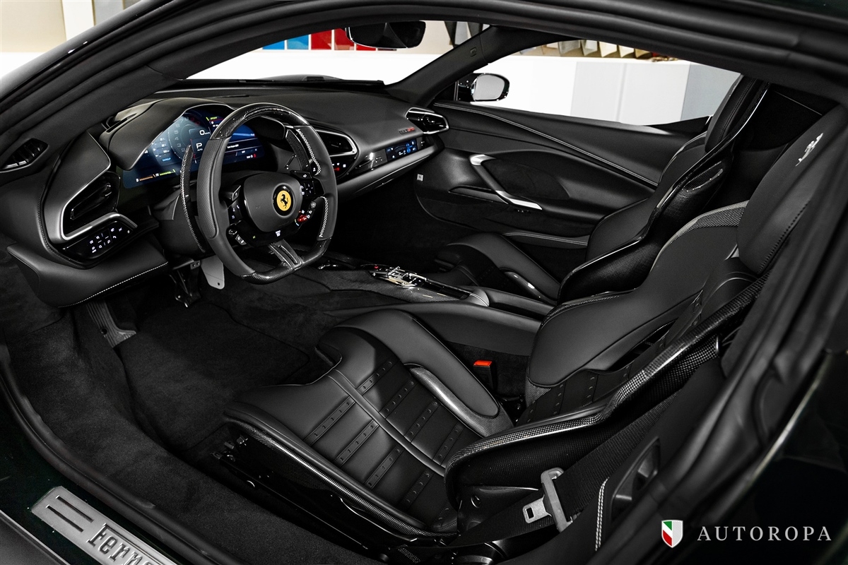 Ferrari 296 GTB 2024, bild 6/32