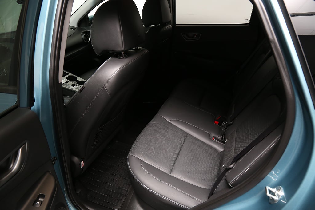 Hyundai Kona Electric 64 kWh Premium 204hk Skinn Navi 1ägare 2020