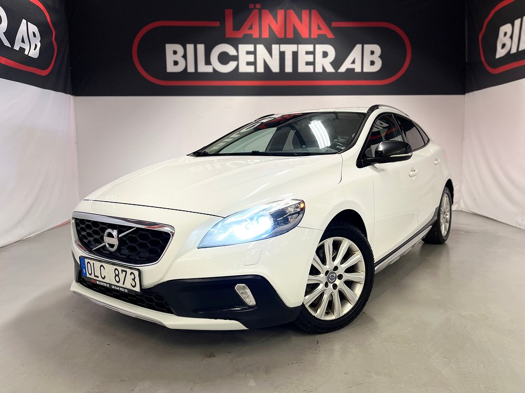 Volvo V40 Cross Country D3 Momentum Drag B-Kamera Ny servad 