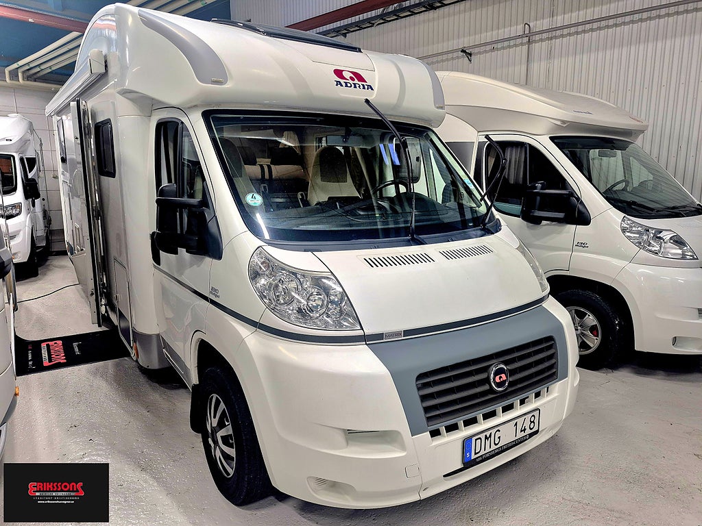 Adria MATRIX M 680SP "Taksäng+Ugn"