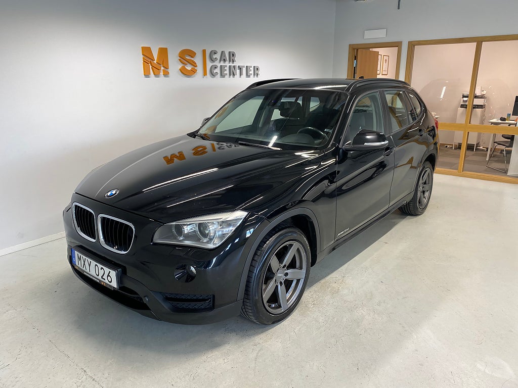 BMW X1 xDrive18d Sport line Drag P-sensor M-värme Navi