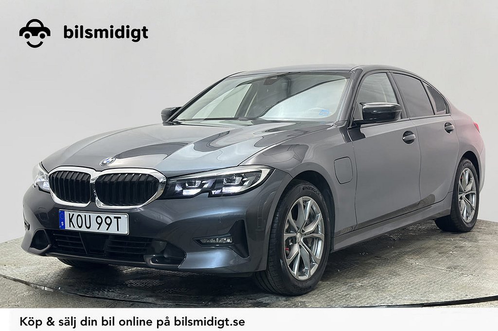 BMW 330e PlugIn Sport Läder Navi CarPlay Cockpit Moms 292hk