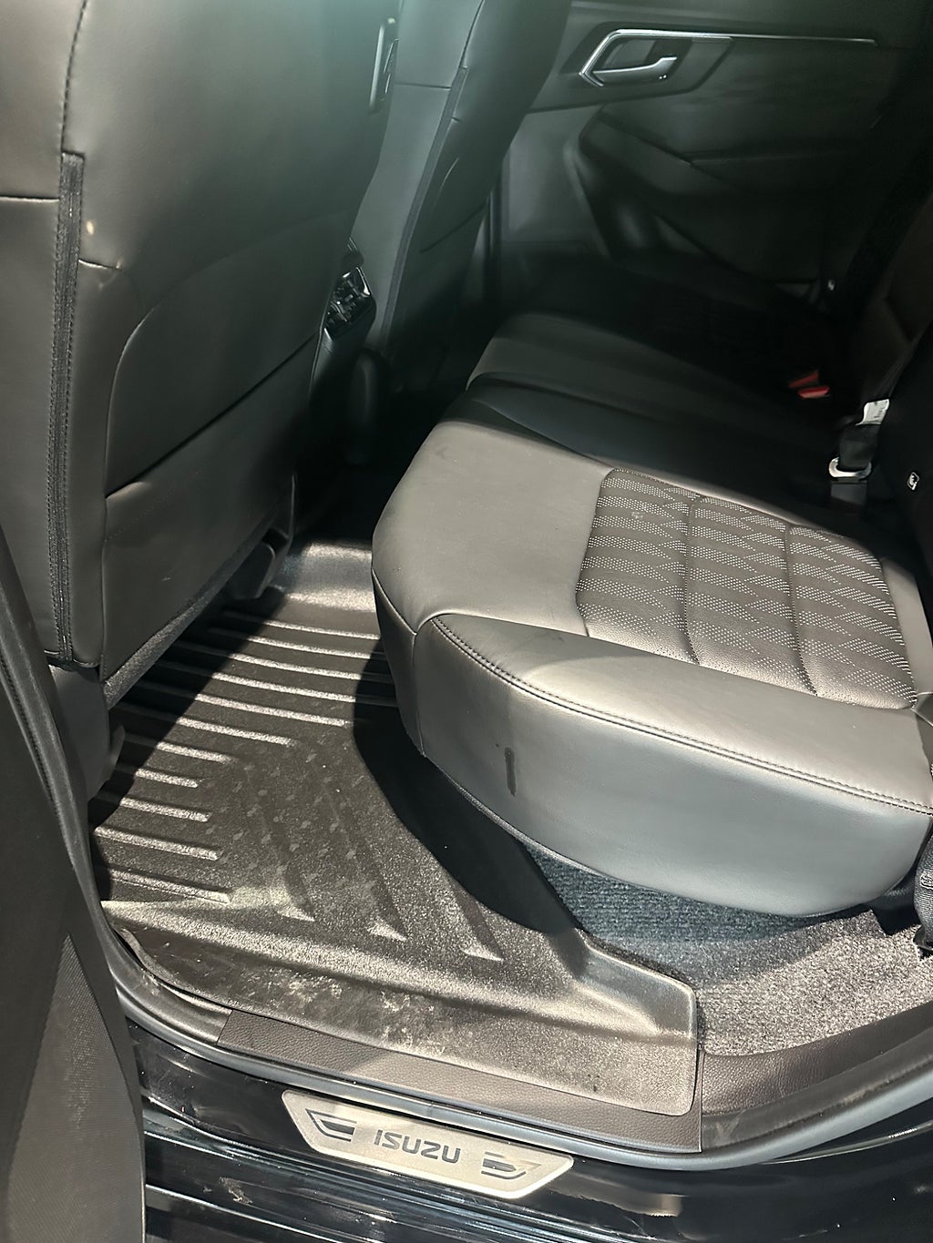 Isuzu D-Max XRX Crew Cab 1.9 CNG Style-pack - bild 21
