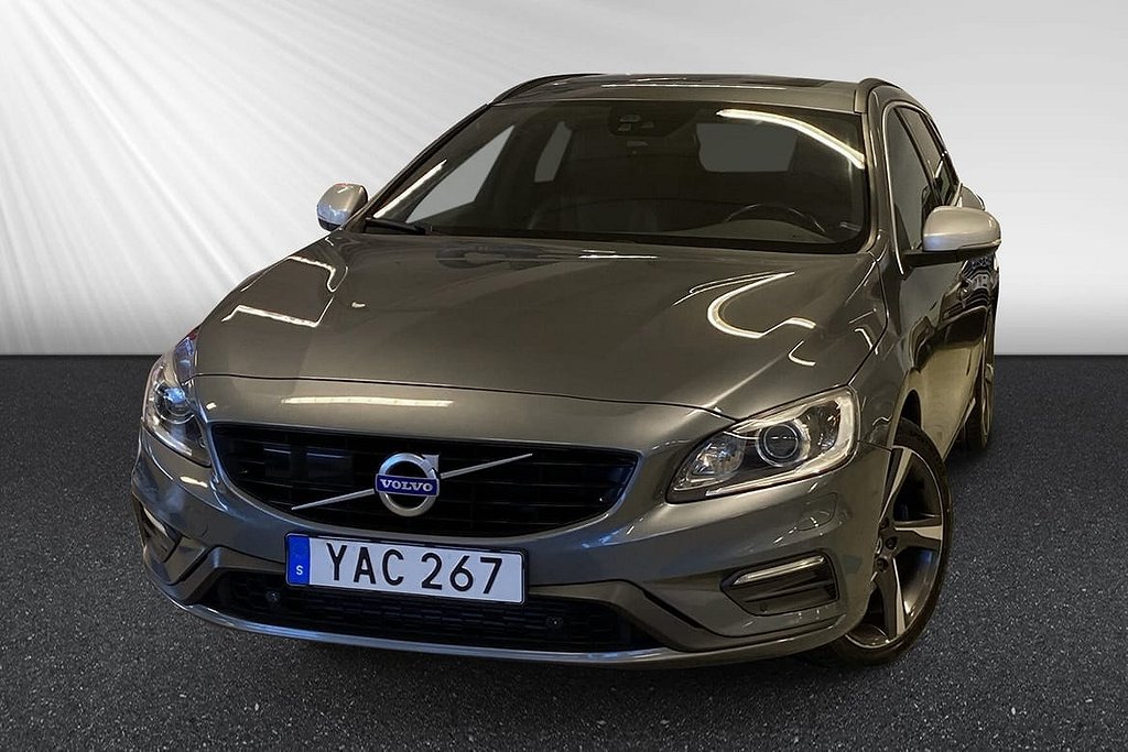 Volvo V60 D4 AWD R-Design Taklucka Blis Navi VOC Värmare Nyserv