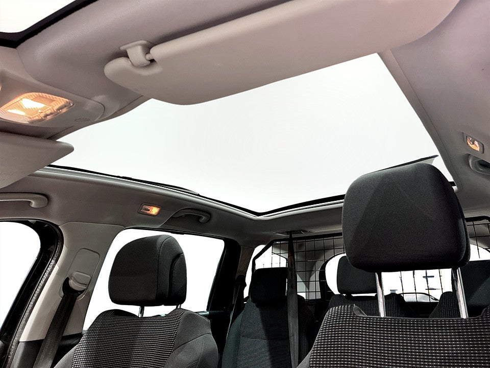 Bild på Peugeot 5008 Allure 2.0 HDI 163hk Aut DRAG PANO HUD