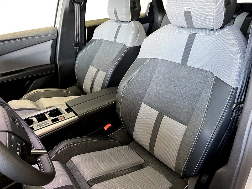Bild på Opel Grandland GS Hybrid 145hk Aut PANO B-KAMERA RATTVÄRME