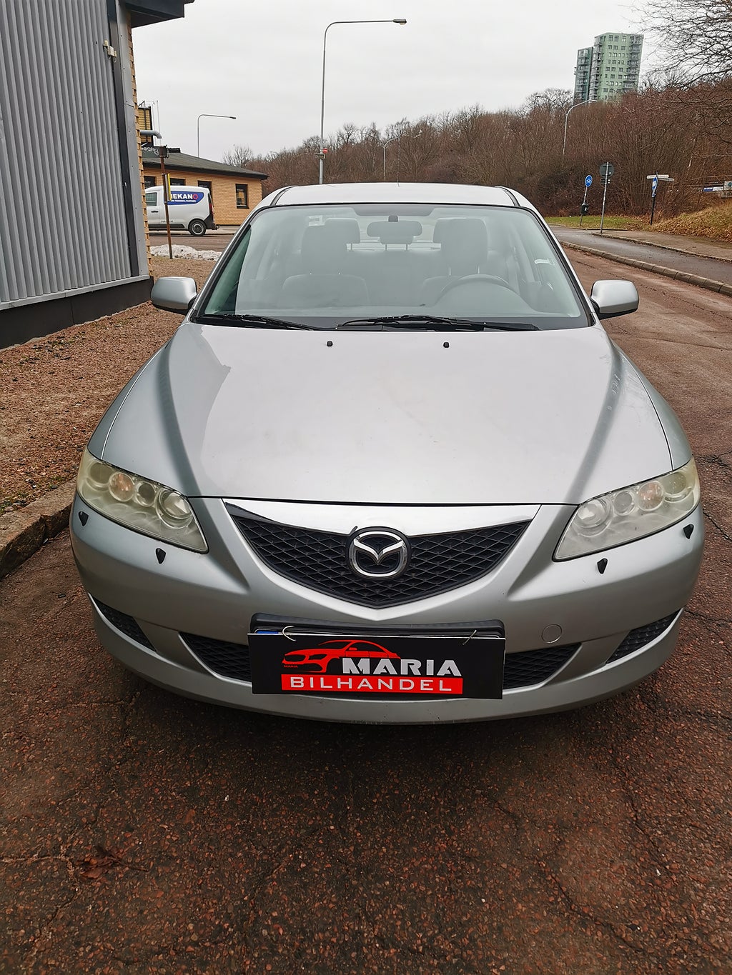 Mazda 6 Sedan 2.0 MZR Touring