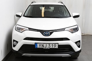 SUV Toyota RAV4 5 av 24