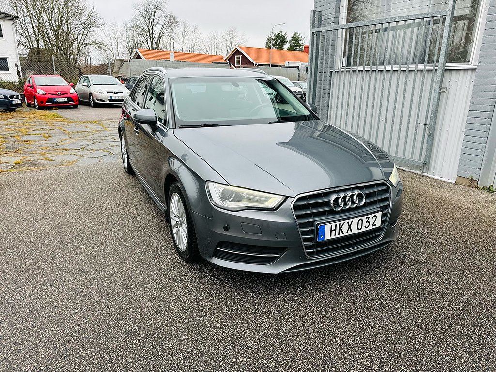 Audi A3 1.6 TDI 110HK SPORTBACK ULTRA / DRAG / VÄRMARE