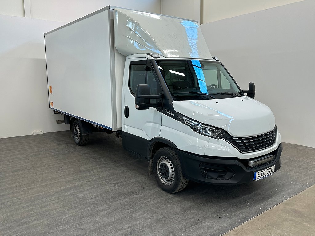 Iveco Daily 156HK Volymskåp BG-Lyft med fjärr /Webasto/Moms 