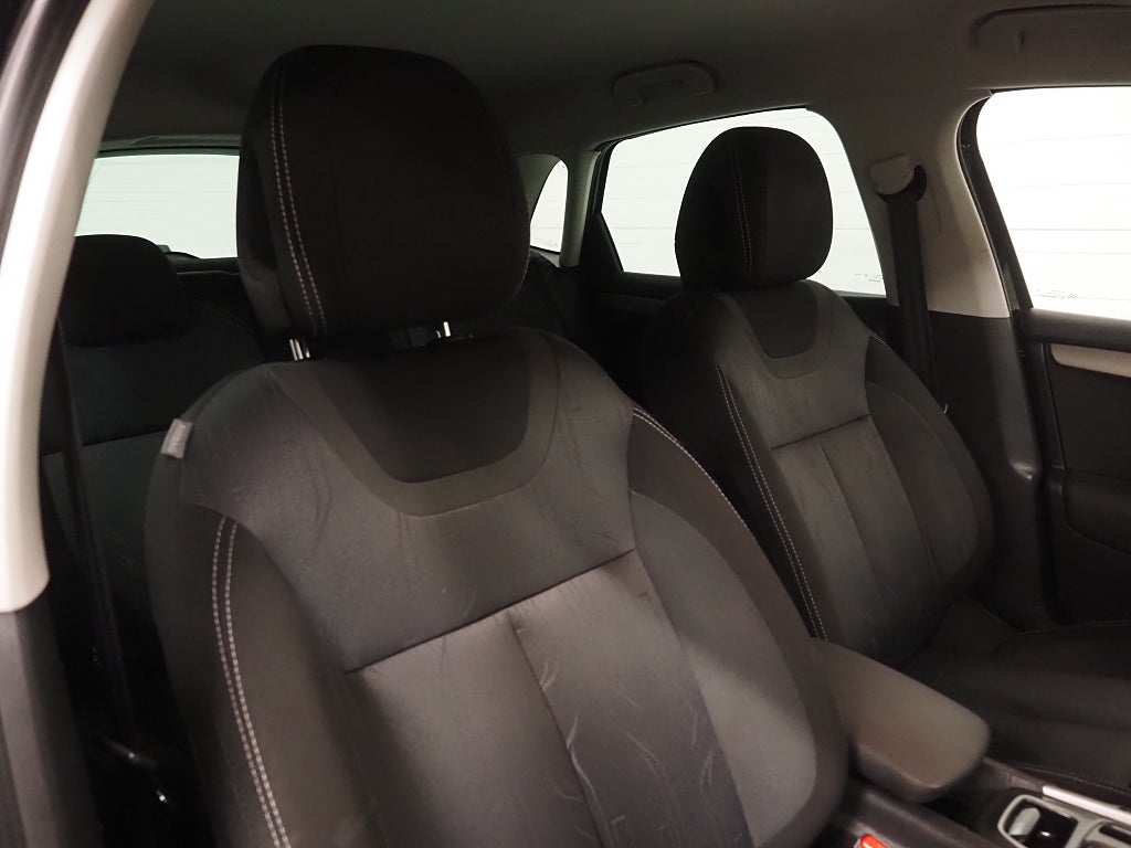 Citroën C4 1.6 e-HDi 111hk Airdream EGS | Dragkrok | 2011