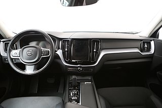 SUV Volvo XC60 15 av 28