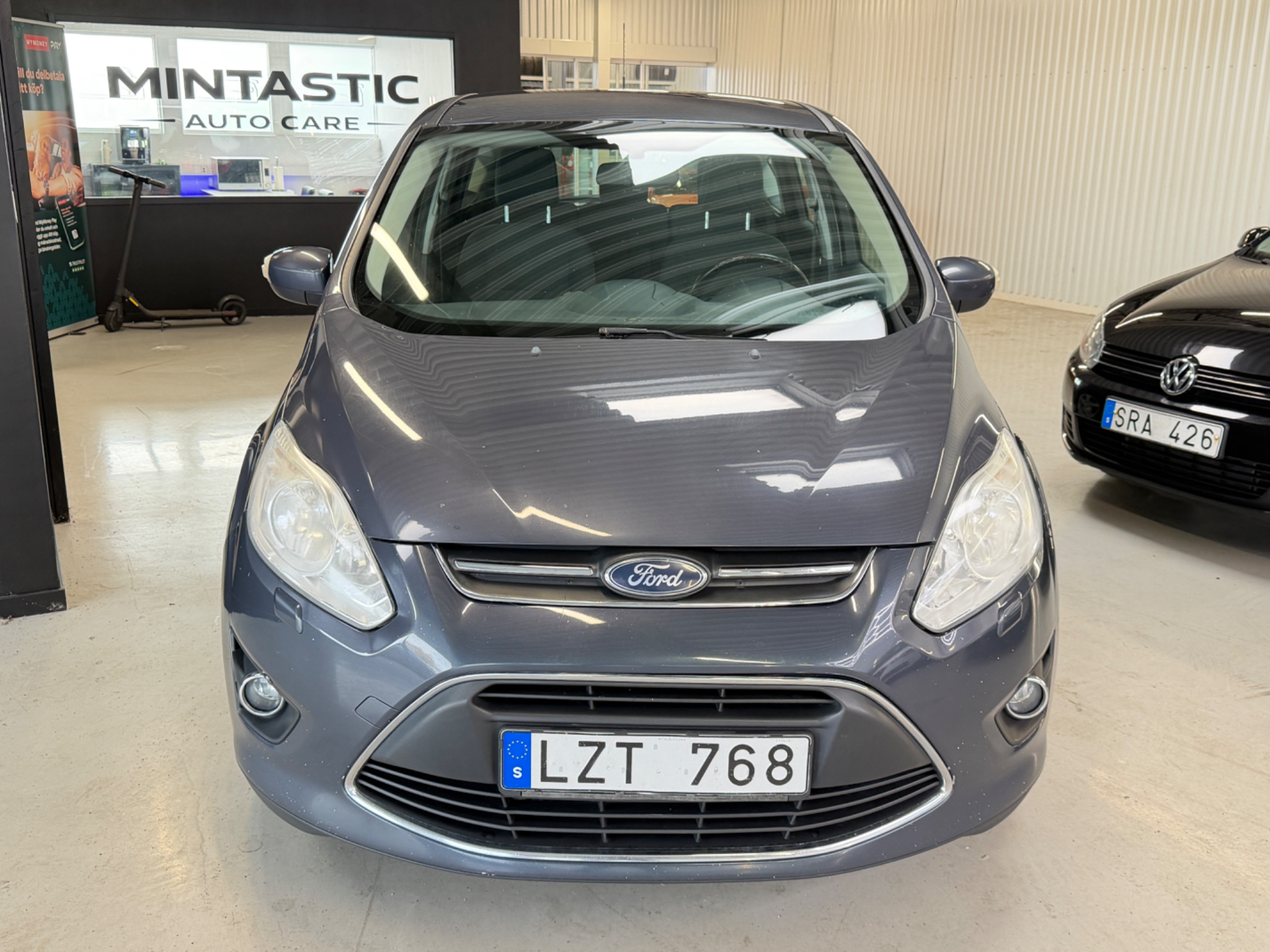Ford C-MAX 1.6 TDCi Trend 2012, bild 4/10