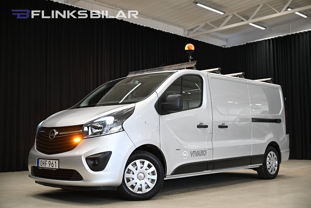 Opel Vivaro CDTi 145HK L2|Servicebil|Inredd|Dubbeldörr|Lågmil|SeUtr