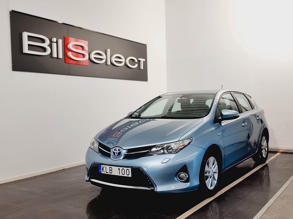 Toyota Auris Hybrid e-CVT Active Euro 5 En Ägare 