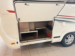 Husbil-integrerad Kabe TM I 910 T 8 av 29