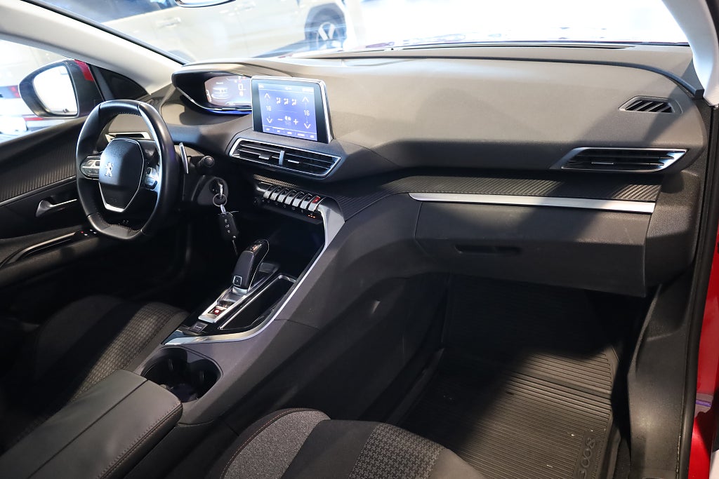 Peugeot 3008 1.2 PureTech 130 EAT Active | Farthållare | Bluetooth | 2017