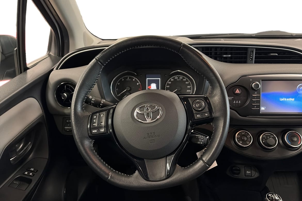 Toyota Yaris 2017, bild 6/10