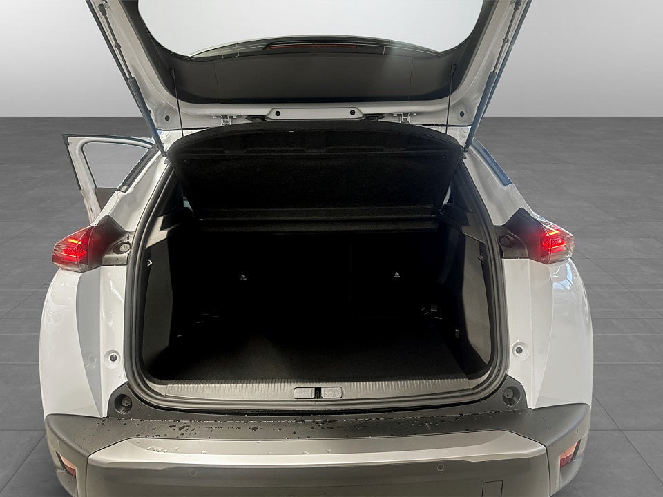 Bild på Peugeot 2008 Allure Hybrid 145hk Aut - PRIVATLEASING INK VINTERHJUL