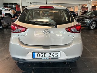 Mazda 2 1.5 Aut Psensorer/Värmare/10-ÅrsGaranti/Carplay