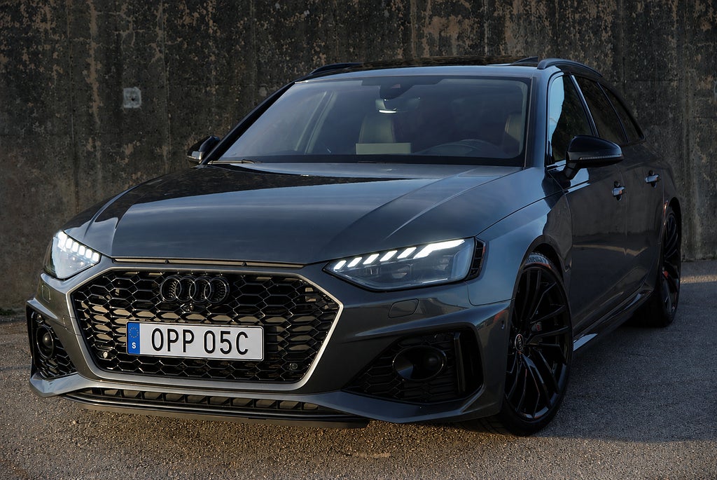 Audi RS4 Avant 2.9 TFSI Quattro|Keramiska|B&O|Pano|HuD|Kolfiber|