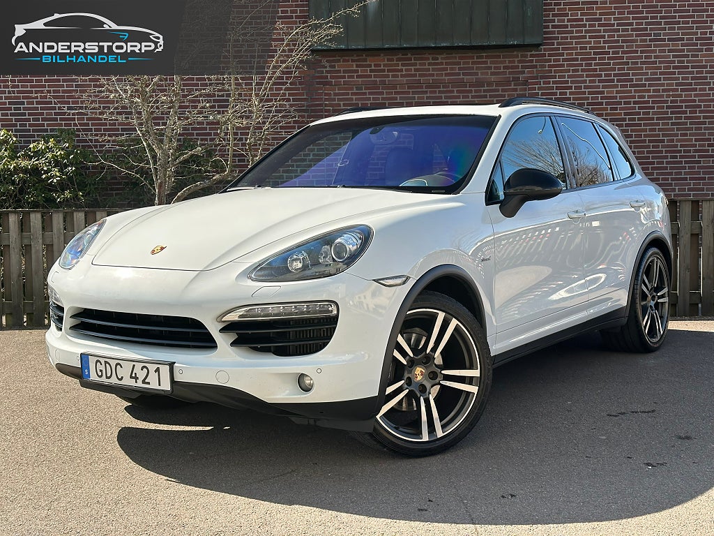 Porsche Cayenne Diesel TipTronic S / Platinum / Luftfjädring / Pano