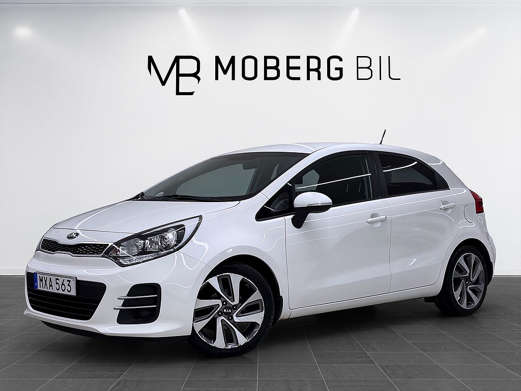 Kia Rio 5-dörrar 1.2 CVVT Manuell 84hk Navi B-Kamera PDC