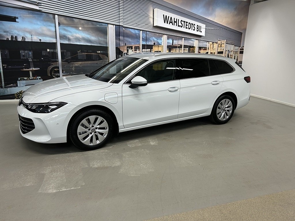 Volkswagen Passat Sportscombi EHYBRID 1.5 TSI 150 HK BUSINESS