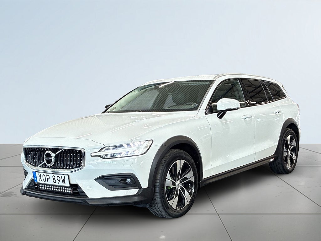 Volvo V60 Cross Country D4 AWD S&V-hjul/Carplay/H/K/Drag/Keyless/Elstolar