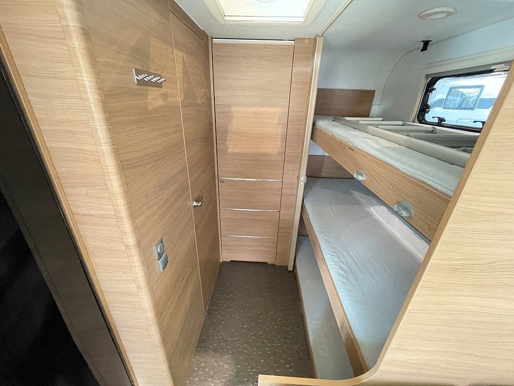 Adria Adora 573 PT / ALDE / Barnkammare / Förtält /1795mån - Adria
