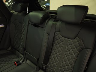 SUV Audi Q5 16 av 24