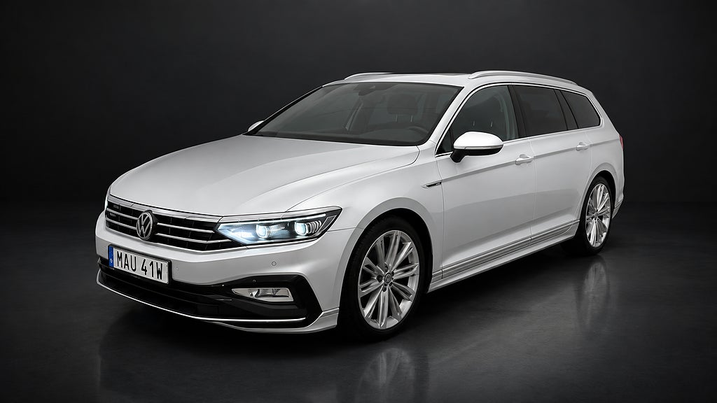 Volkswagen Passat 2.0 TDI 4M GT | R-Line In/Ut | IQ.LIGHT | SE SPEC