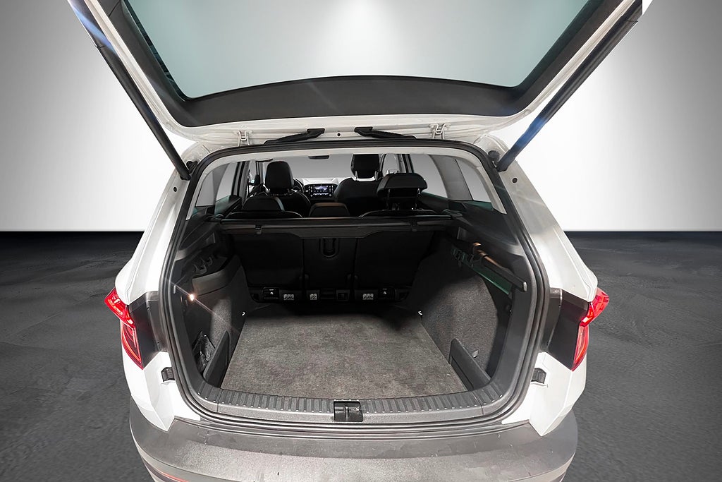 Skoda Karoq 1.0 TSI 115hk Ambition| Dragkrok | Backkamera | 2020